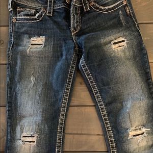 Silver Jeans Jeans - Silver Jeans distressed size 27 Silver Jeans Jeans - Silver Jeans distressed size 27